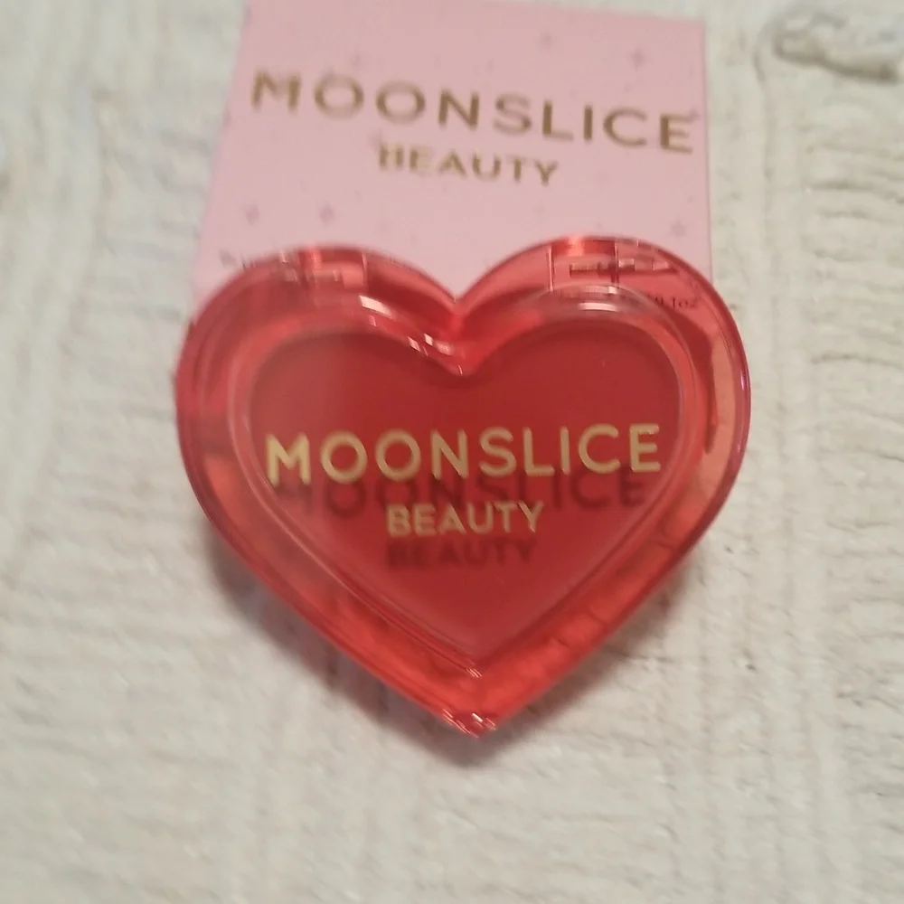 4/25 Bundle Item. Moonslice Blush Cream in Cutie Pie
